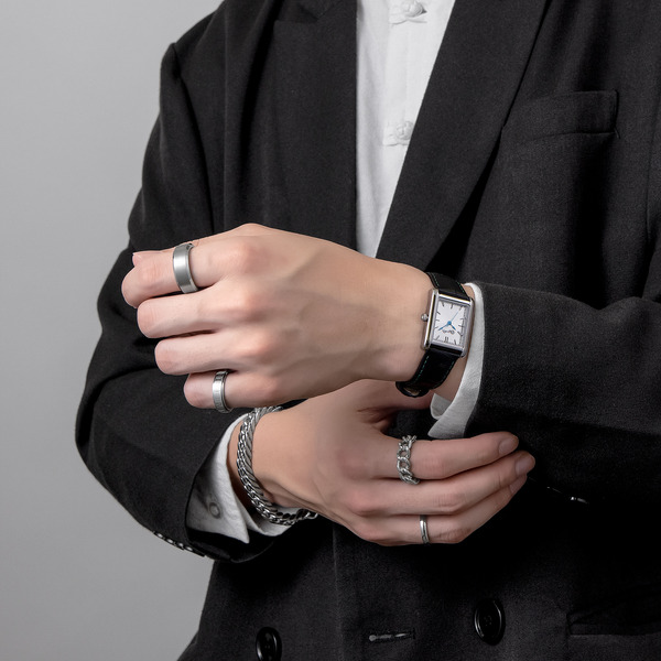 「アイドルマスター SideM オリジナルウォッチ Legendersモデル」