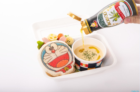 「100%ドラえもん」のたまごサンドボックス～BOSCOエキストラバージンオリーブオイルをかけて～