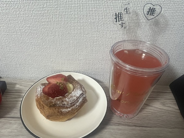 ケーキにロウソクがなくてもお誕生日も祝える仕様に！