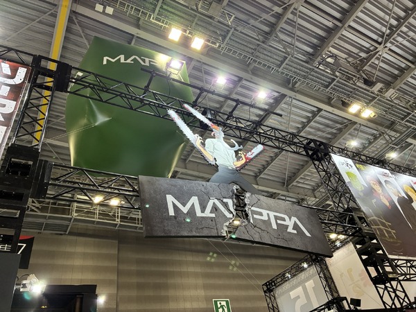 「進撃の巨人」兵長との「心臓を捧げよ」ツーショが撮れるフォトスポットに感動…！デンジとレゼにも会えるMAPPAブース【AnimeJapan 2026 ブースレポ】