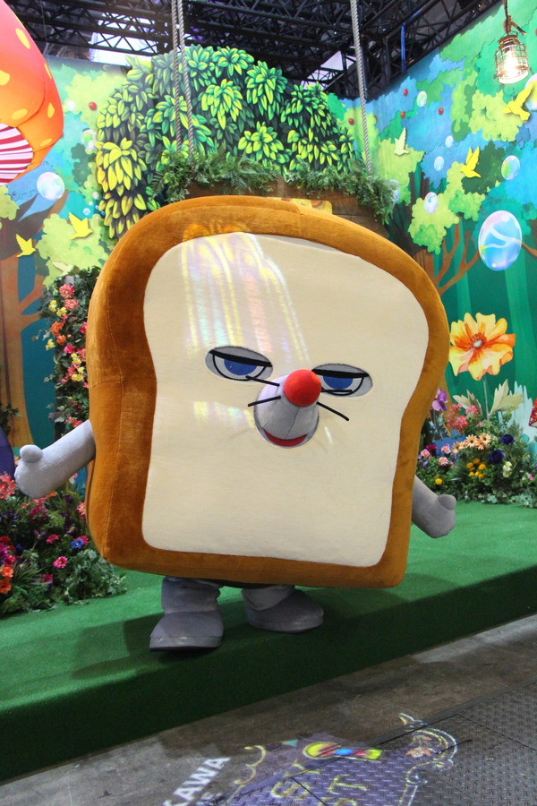 『パンどろぼう』パンどろぼう