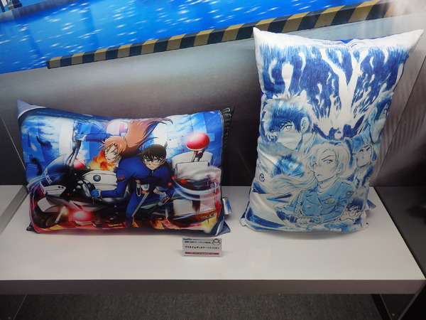 劇場版「名探偵コナンハイウェイの堕天使」プラチナムザッカアートクッション2026