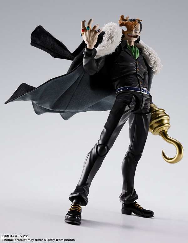 「S.H.Figuarts サー・クロコダイル -マリンフォード頂上決戦-」