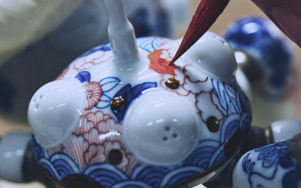 タチコマ鍋島焼