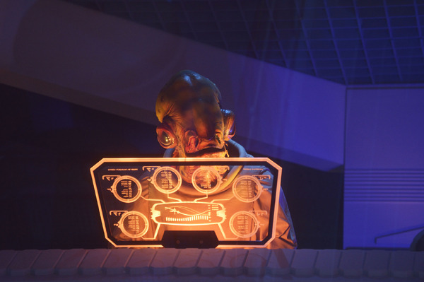 TDL「スター・ツアーズ」がマンダロリアンの特別バージョンに！ファン参加の特別イベントも開催【現地レポ】