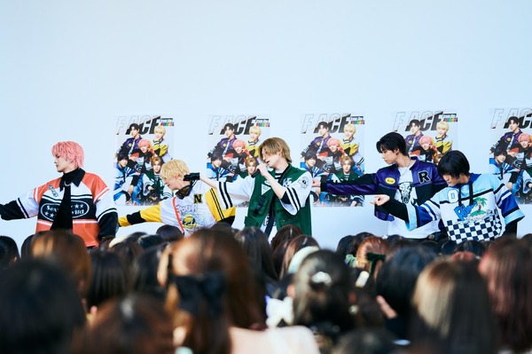 F/ACE from the stage【1st FREE MINI LIVE】