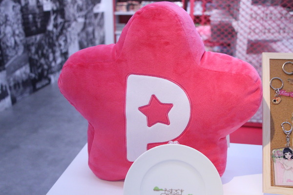 「BanG Dream! STORE」店内の様子