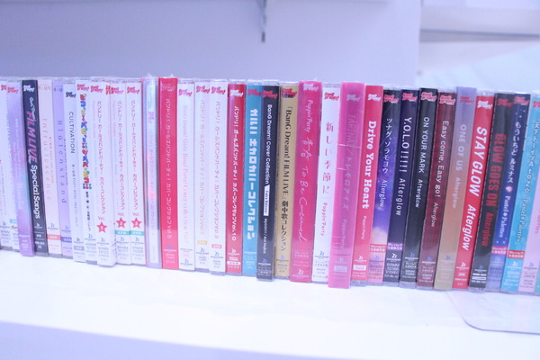 「BanG Dream! STORE」店内の様子