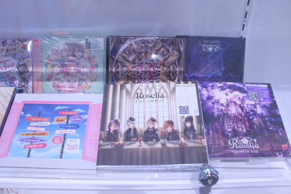 「BanG Dream! STORE」店内の様子