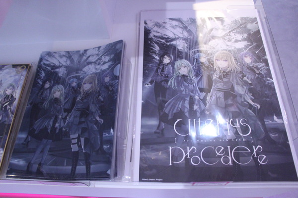 「BanG Dream! STORE」店内の様子