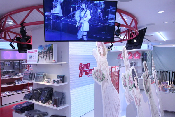 「BanG Dream! STORE」店内の様子