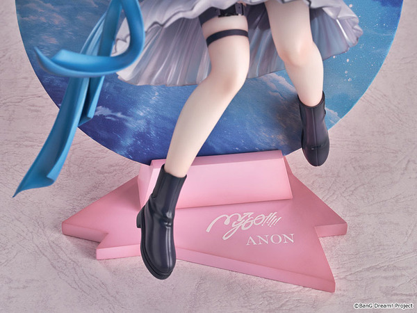 「BanG Dream! 千早愛音 Zero gravity ver. 1/7スケール 完成品フィギュア」