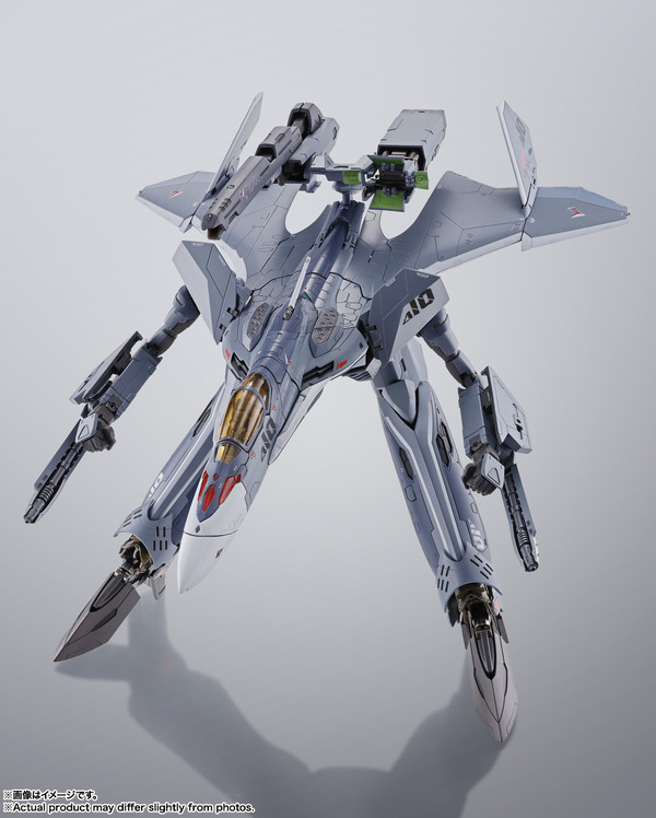 「DX超合金 VF-31Ａ カイロス マクロスΔ10th Anniv.」