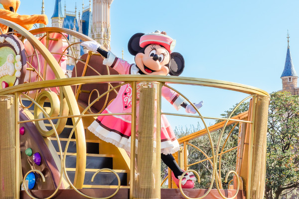 GWは東京ディズニーランドで人気パレード＆フードを満喫！終了ショー＆期間限定プログラムも忘れず体験