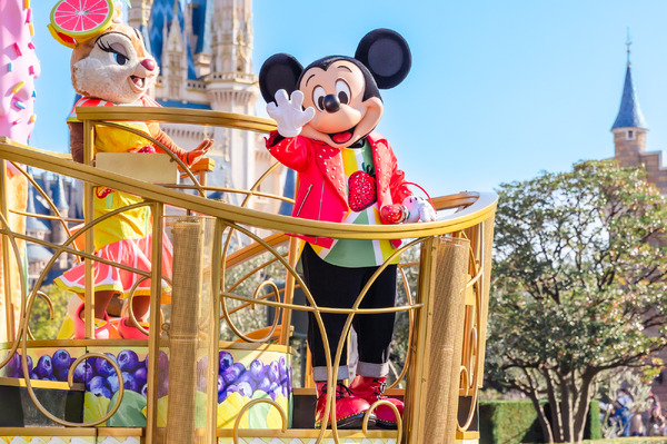 GWは東京ディズニーランドで人気パレード＆フードを満喫！終了ショー＆期間限定プログラムも忘れず体験