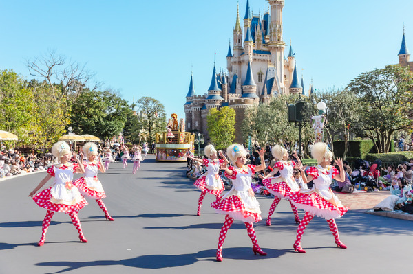 GWは東京ディズニーランドで人気パレード＆フードを満喫！終了ショー＆期間限定プログラムも忘れず体験