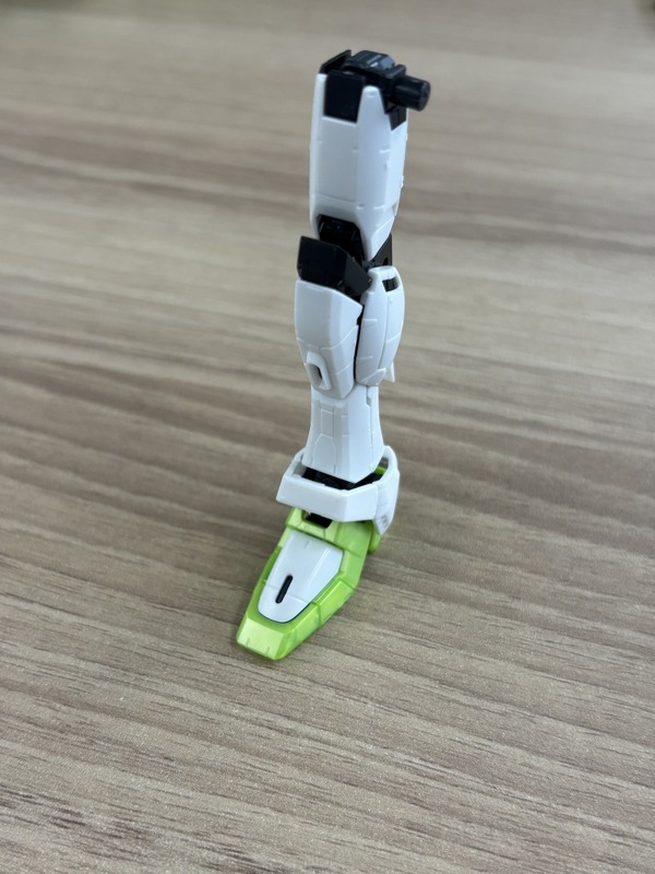 「RG 1/144 フリーダムガンダム -APEX LEGENDS(TM) クリプト Ver.-」