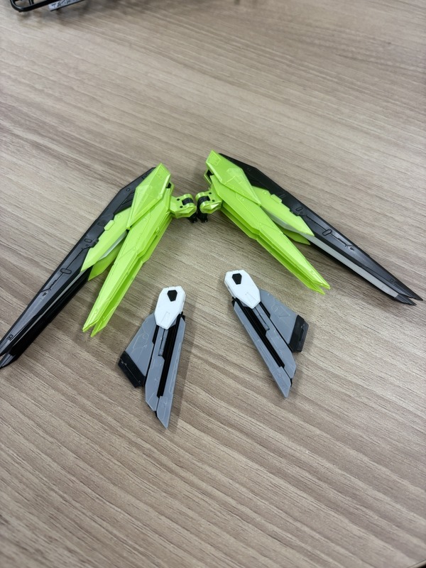 「RG 1/144 フリーダムガンダム -APEX LEGENDS(TM) クリプト Ver.-」