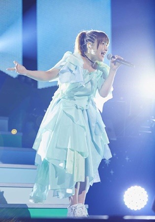 新田恵海、ソロライブイベントで笑顔を届ける  ライブ初披露曲もふくめ全19曲を披露