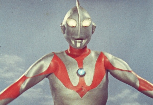 ウルトラマンシリーズ60周年記念　ウルトラマン音声目覚まし時計