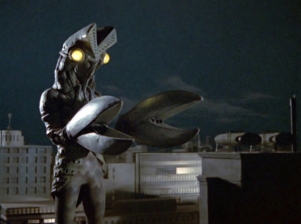 ウルトラマンシリーズ60周年記念　ウルトラマン音声目覚まし時計