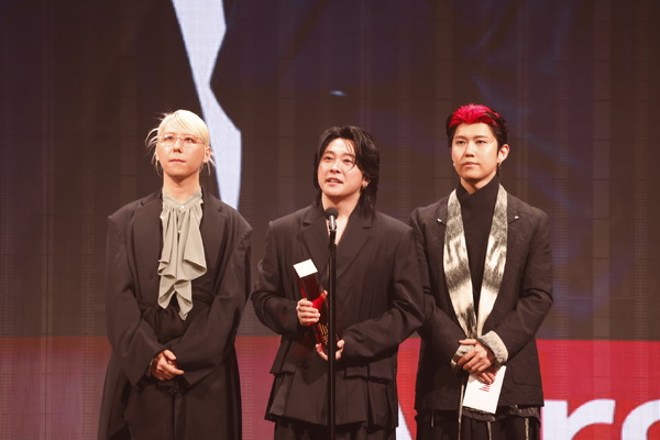 Mrs. GREEN APPLE ©CEIPA /MUSIC AWARDS JAPAN2026
