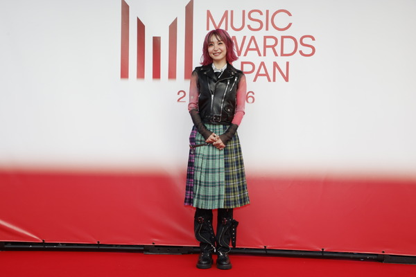 LiSA