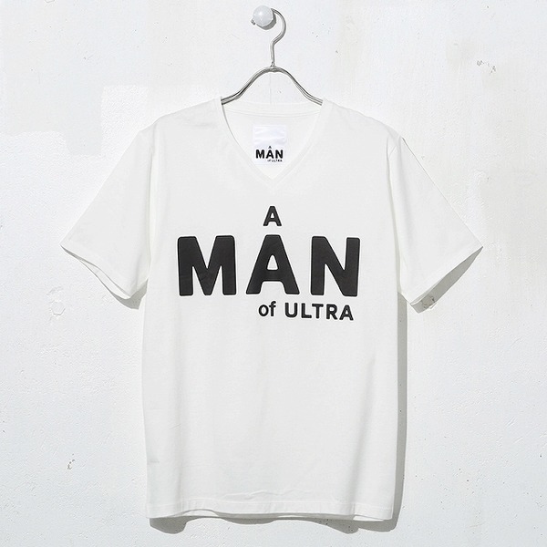 （C）A MAN of ULTRA （C）TSUBURAYA PROD.