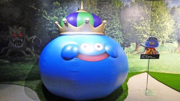 VR体験だけじゃない！勇者気分で『ドラクエ』世界にひたる40周年記念展に、「おお！まだいってないとは なにごとだ！」【ドラゴンクエスト40周年記念展「ドラゴンクエスト the DIVE -まだ見ぬ冒険の舞台へ-」フォトレポート】