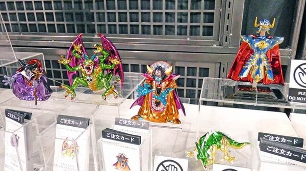 VR体験だけじゃない！勇者気分で『ドラクエ』世界にひたる40周年記念展に、「おお！まだいってないとは なにごとだ！」【ドラゴンクエスト40周年記念展「ドラゴンクエスト the DIVE -まだ見ぬ冒険の舞台へ-」フォトレポート】