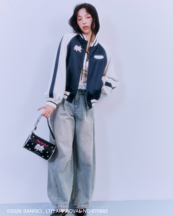 【リトルツインスターズ（キキ＆ララ）】リバーシブルサテン刺繍スカジャン