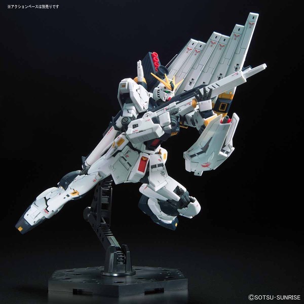 「ＲＧ 1/144 νガンダム」