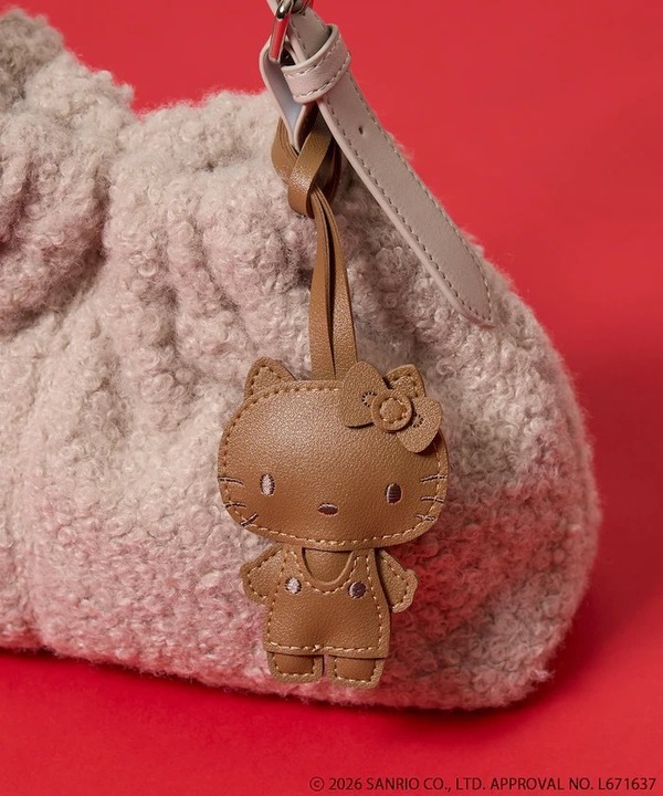 “HELLO KITTY”レザレット マスコット チャーム　¥4,950 tax in