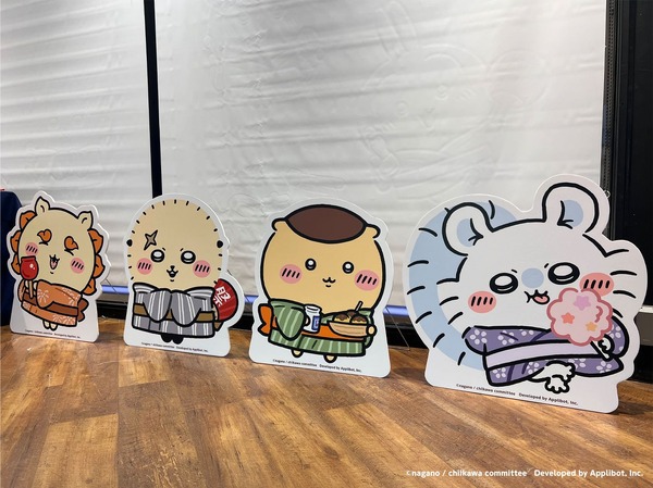 ちいかわたちのかわいらしいパネル