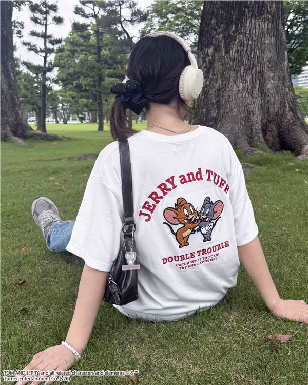 アクリルキーホルダー付トムとジェリーTシャツ(Q10950-12)
