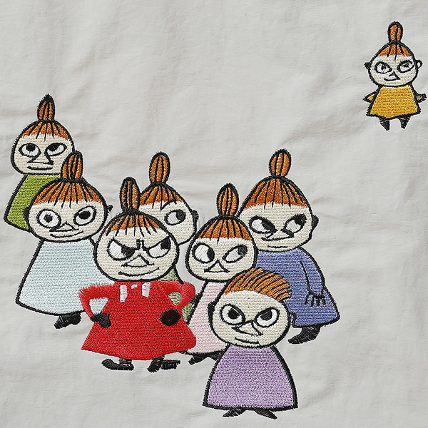 ムーミン リッチな刺繍の2WAYバッグ