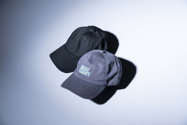 オリジナルキャップ 各3,000円（税込）