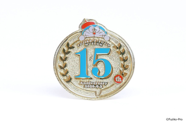 川崎市 藤子・F・不二雄ミュージアム開館15周年記念「15周年ピンズ」