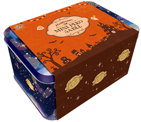 不二家のお菓子がハロウィンデザインに♪ カントリーマアム、ホームパイ、ミルキーのパッケージに仮装をしたペコちゃん＆サンリオキャラたちが！