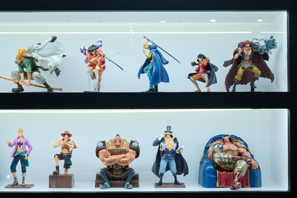 TOY&HOBBY WORLD