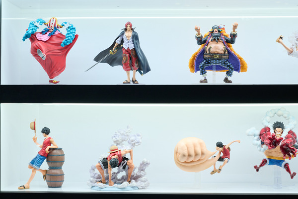TOY&HOBBY WORLD