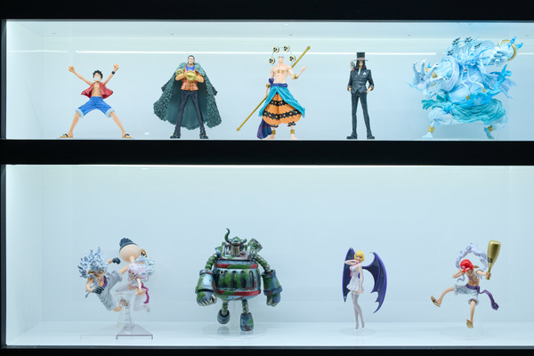 TOY&HOBBY WORLD