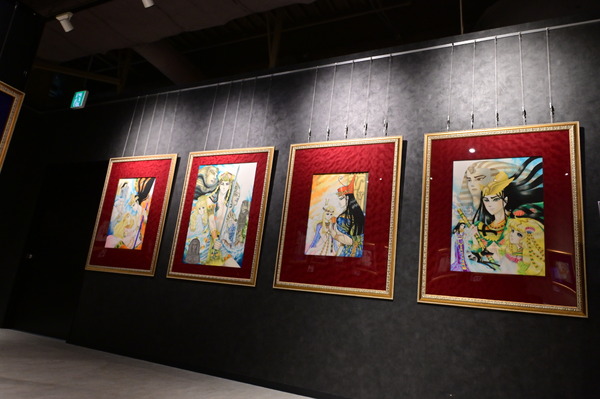 「王家の紋章 原画展」会場の様子