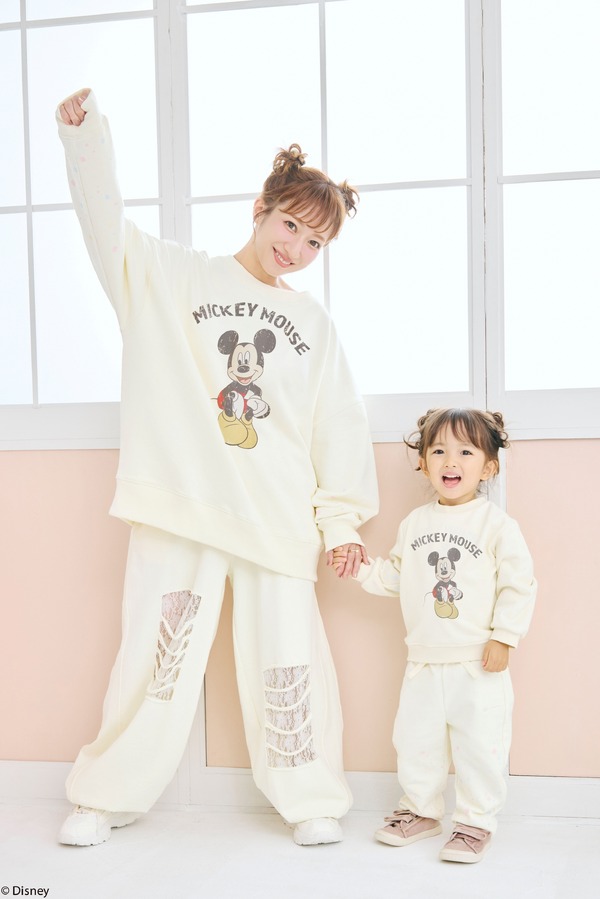 ミッキー＆ミニーを親子リンクコーデで楽しもう♪ オーバーサイズスウェットや部屋着がズラリ！辻希美プロデュース「Ange Charme」