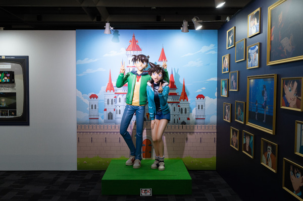 「名探偵コナン展」萩原千速、萩原研二、松田陣平のジオラマなど！横浜会場から新規フォトスポット＆新グッズが追加♪