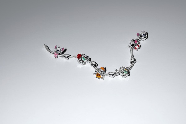 Disney x Pandora（ディズニー x パンドラ）「スティッチ」