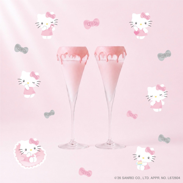 ハローキティとGinger Garden AOYAMAのコラボドリンク「リッチストロベリーミルクドリンク」