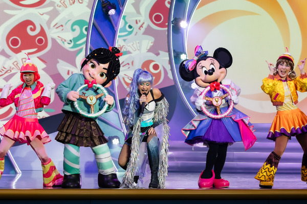 東京ディズニーランドで新ショー始動！ライブパフォーマンスで贈る豪華ステージ！【現地レポ】