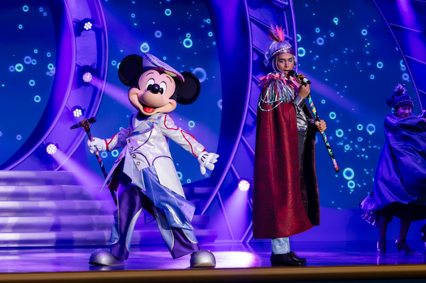 東京ディズニーランドで新ショー始動！ライブパフォーマンスで贈る豪華ステージ！【現地レポ】