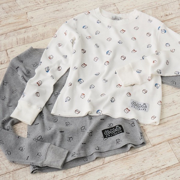 『ちいかわ　ワッフル長袖Tシャツ』（小さいの、プカー）（M・Lサイズ）